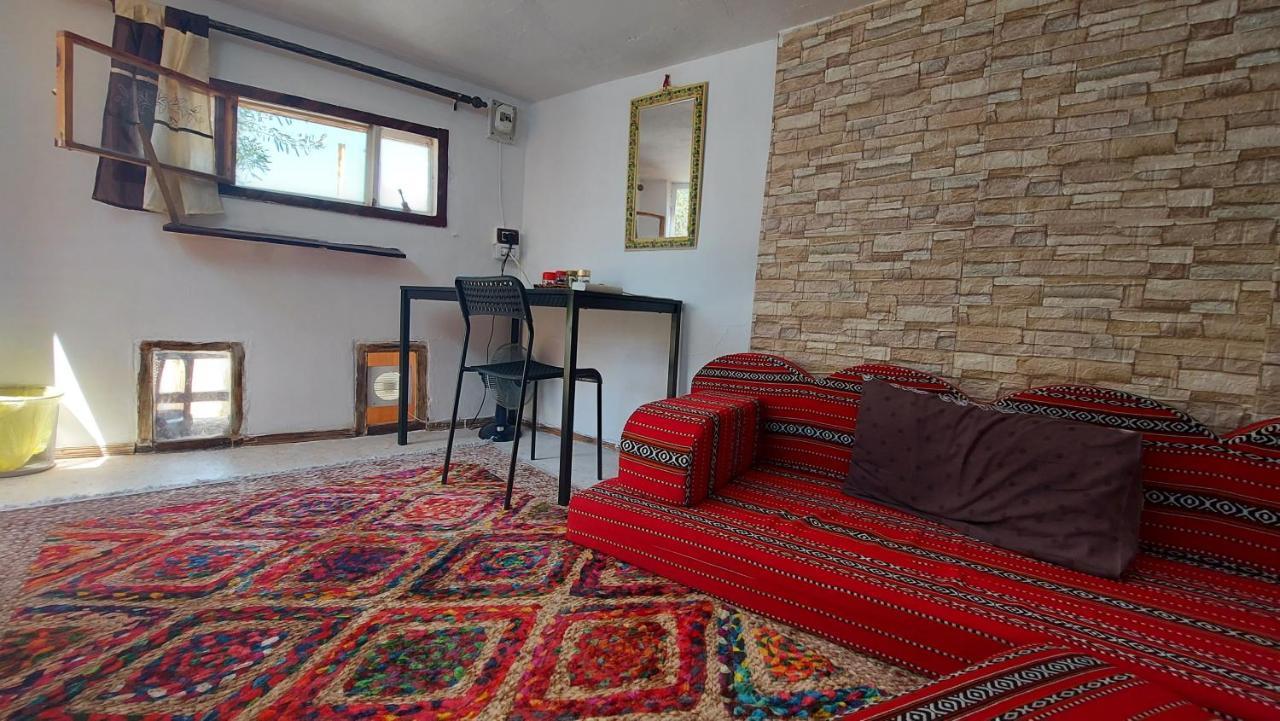 Our Villa'S Private Apartments - Hq Budget Stay - Wonderful Horizon View Of Jerash Džaraš Exteriér fotografie