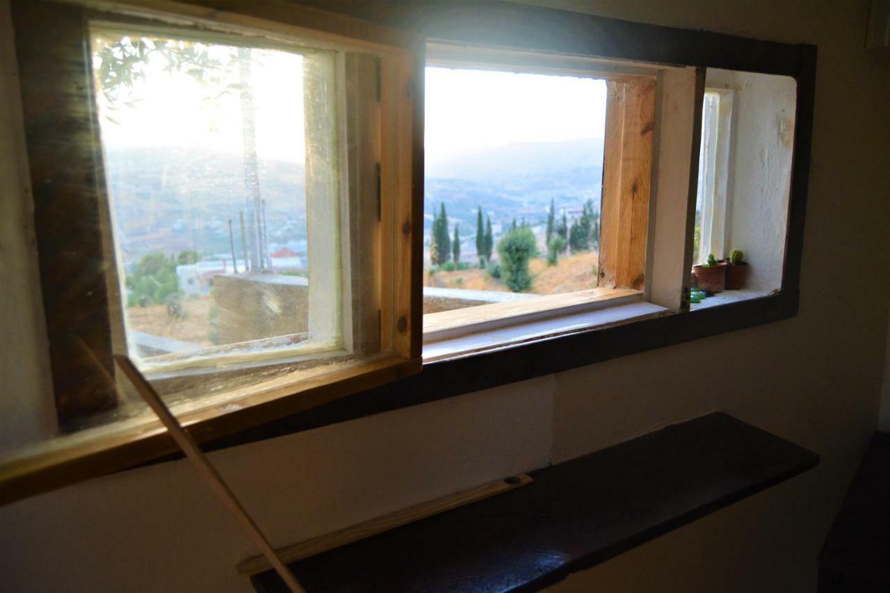 Our Villa'S Private Apartments - Hq Budget Stay - Wonderful Horizon View Of Jerash Džaraš Exteriér fotografie